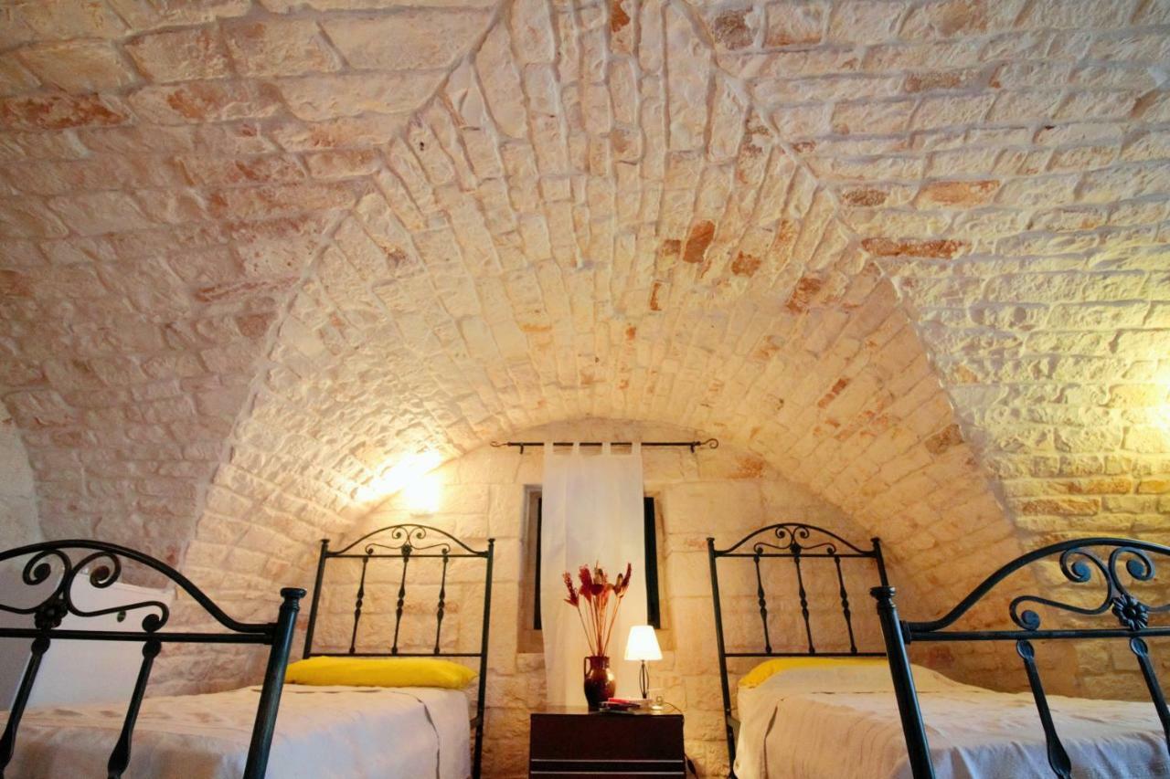Maison Milleottocento Cisternino Bagian luar foto